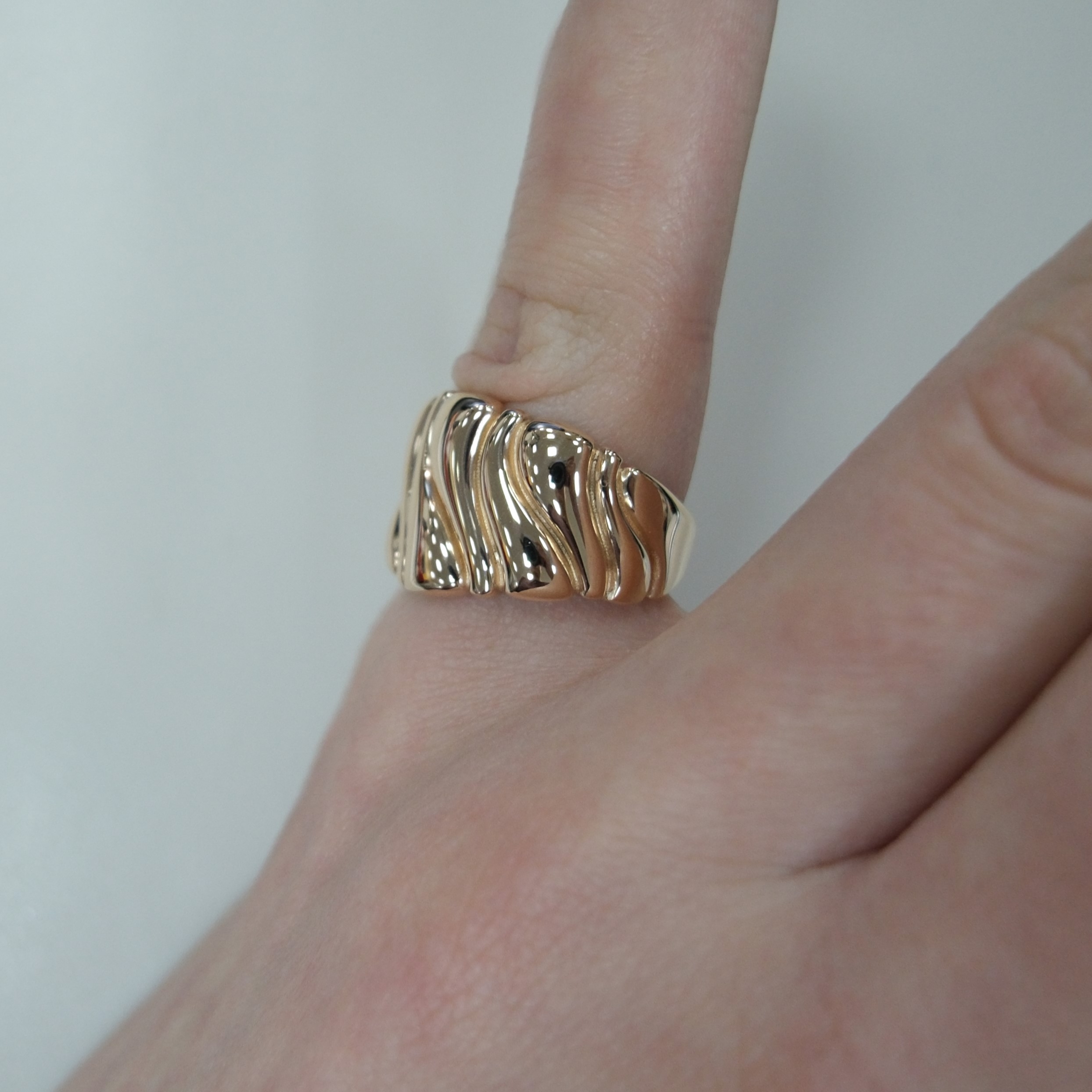 Кольцо из золота